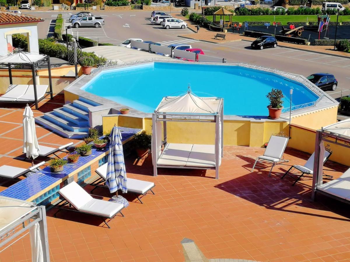 קניגיונה Residence Riva Azzurra מראה חיצוני תמונה