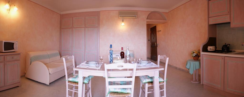 קניגיונה Residence Riva Azzurra מראה חיצוני תמונה