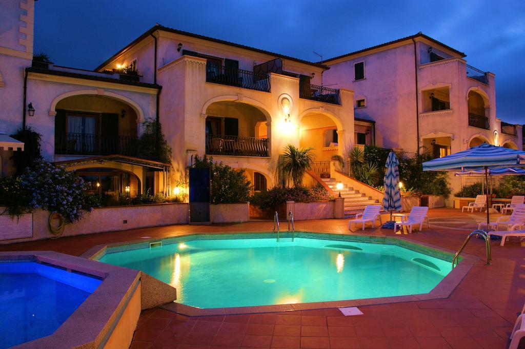 קניגיונה Residence Riva Azzurra מראה חיצוני תמונה