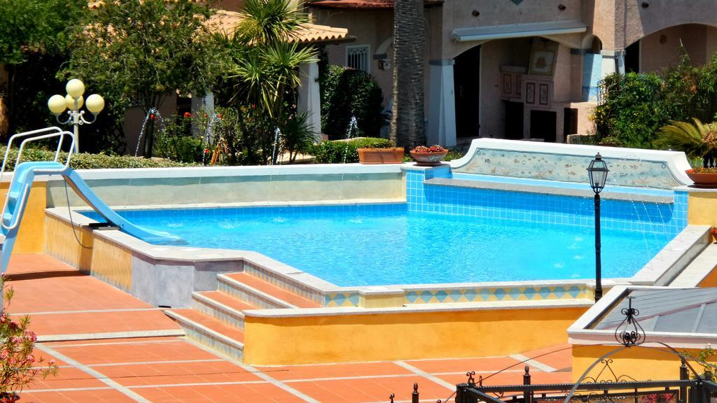 קניגיונה Residence Riva Azzurra מראה חיצוני תמונה